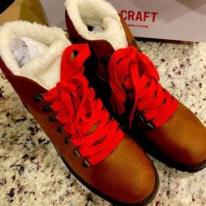 Brand new ladies brown boots with red laces